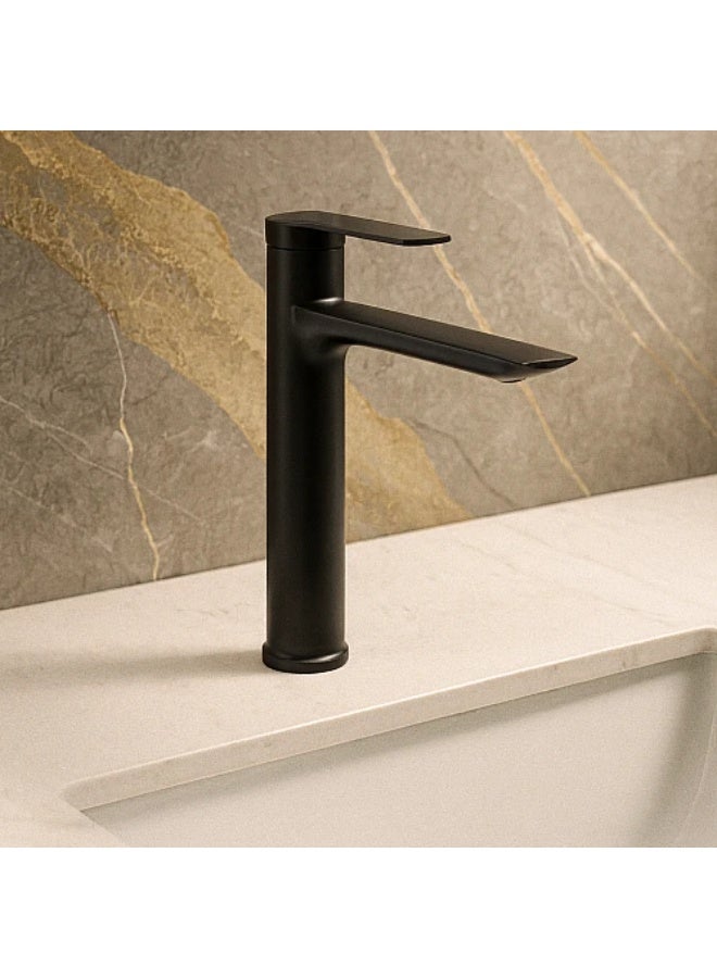 Tall black sink faucet with hoses - Image 1